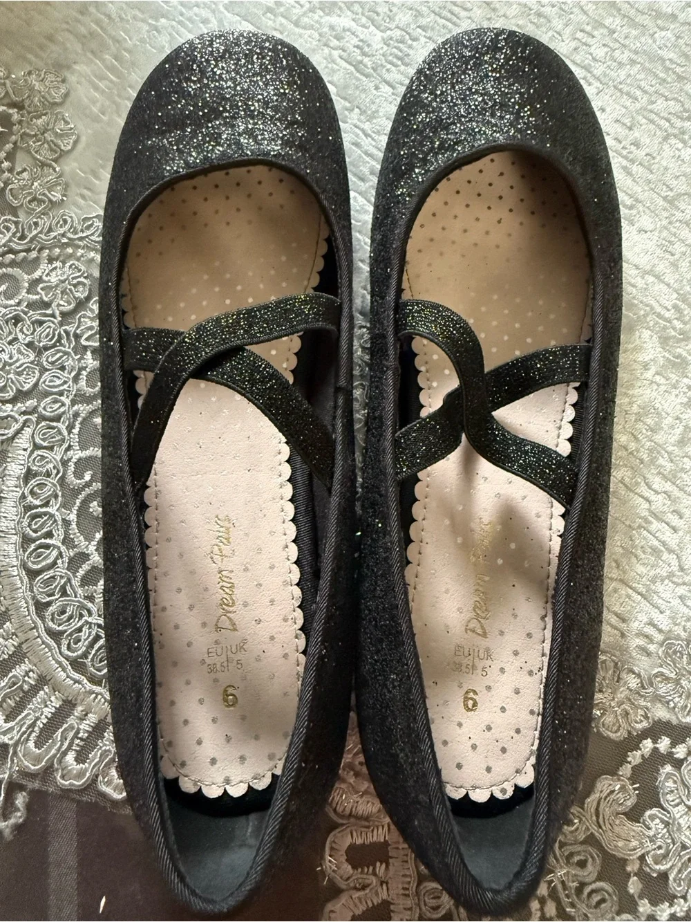 Dream Pairs Girls Black Glitter Cross-Strap Mary Jane Flats